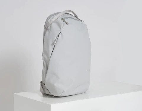 Urth Norite White Backpack